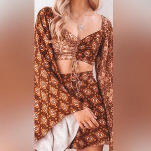 Her Pony the Label Bohemian Bell Long Sleeve Crop Top